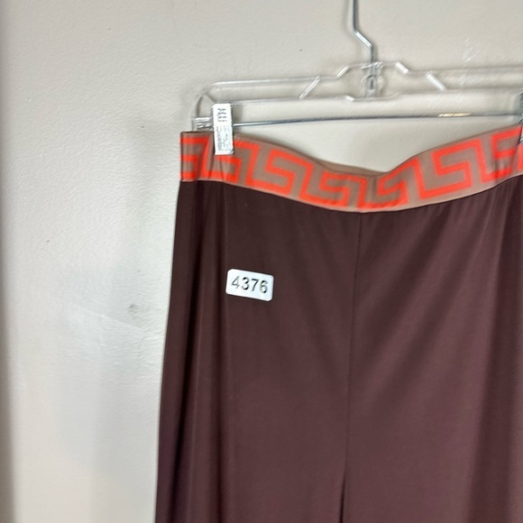 Soft sport 1x nwt 16-1/2 w 14-1/2 rise. 25” inseam. Brown plus size - Picture 3 of 5